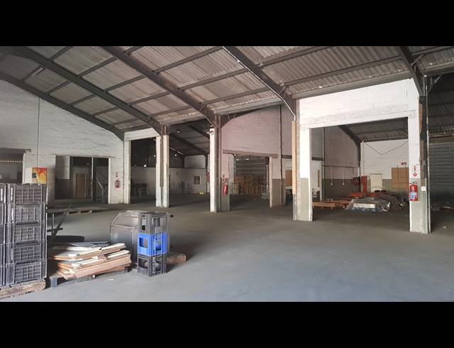 1,225M² FACTORY SOLD IN BLACKHEATH INDUSTRIAL